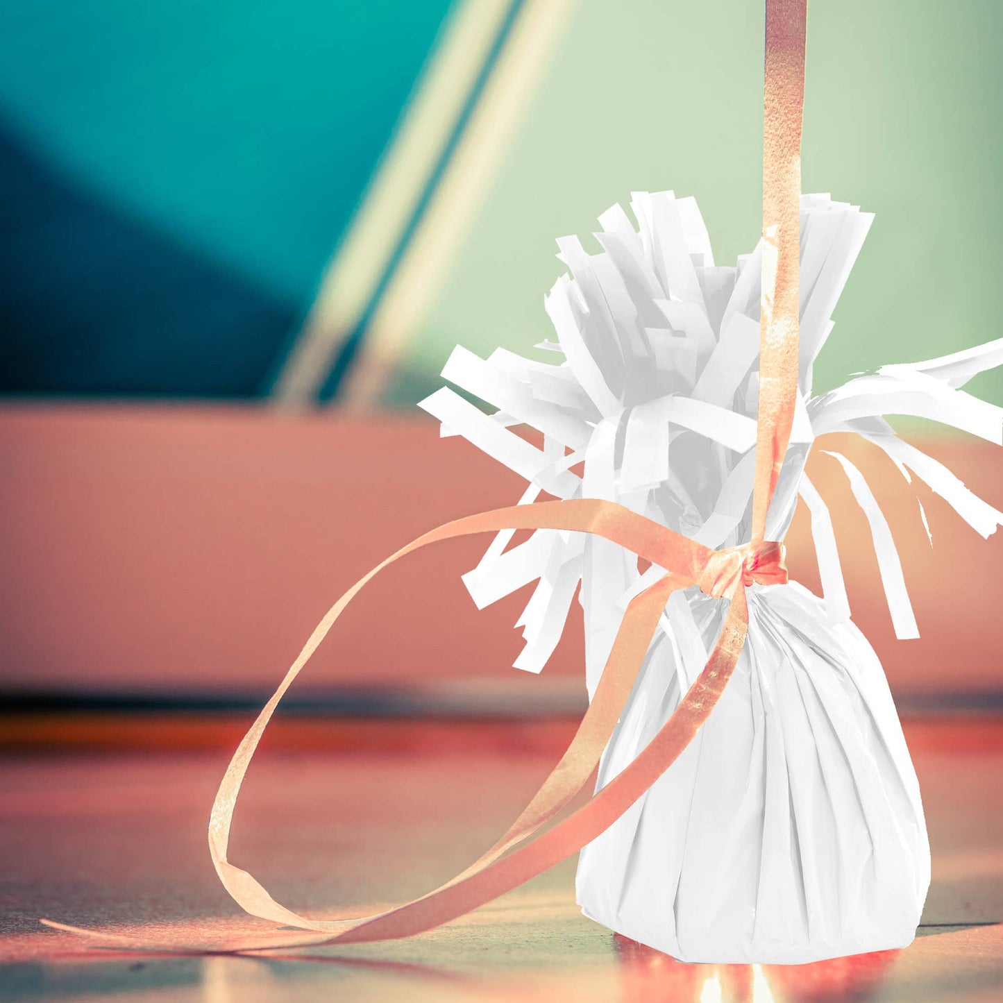 Balloon Weight - White: White