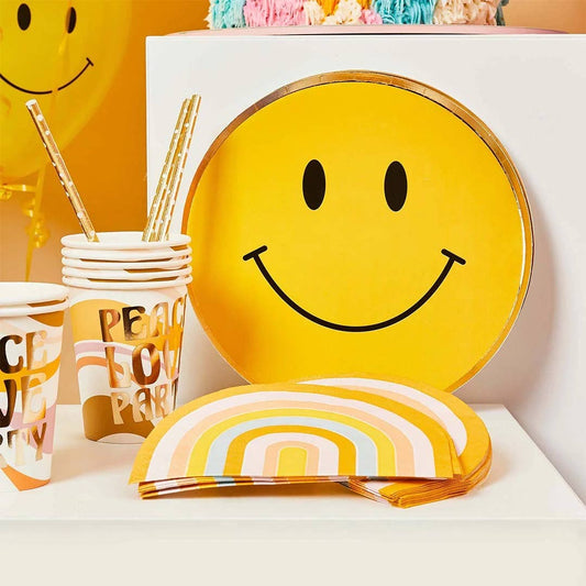 9" Smiley Gold Foiled Paper Plates 8 Pack