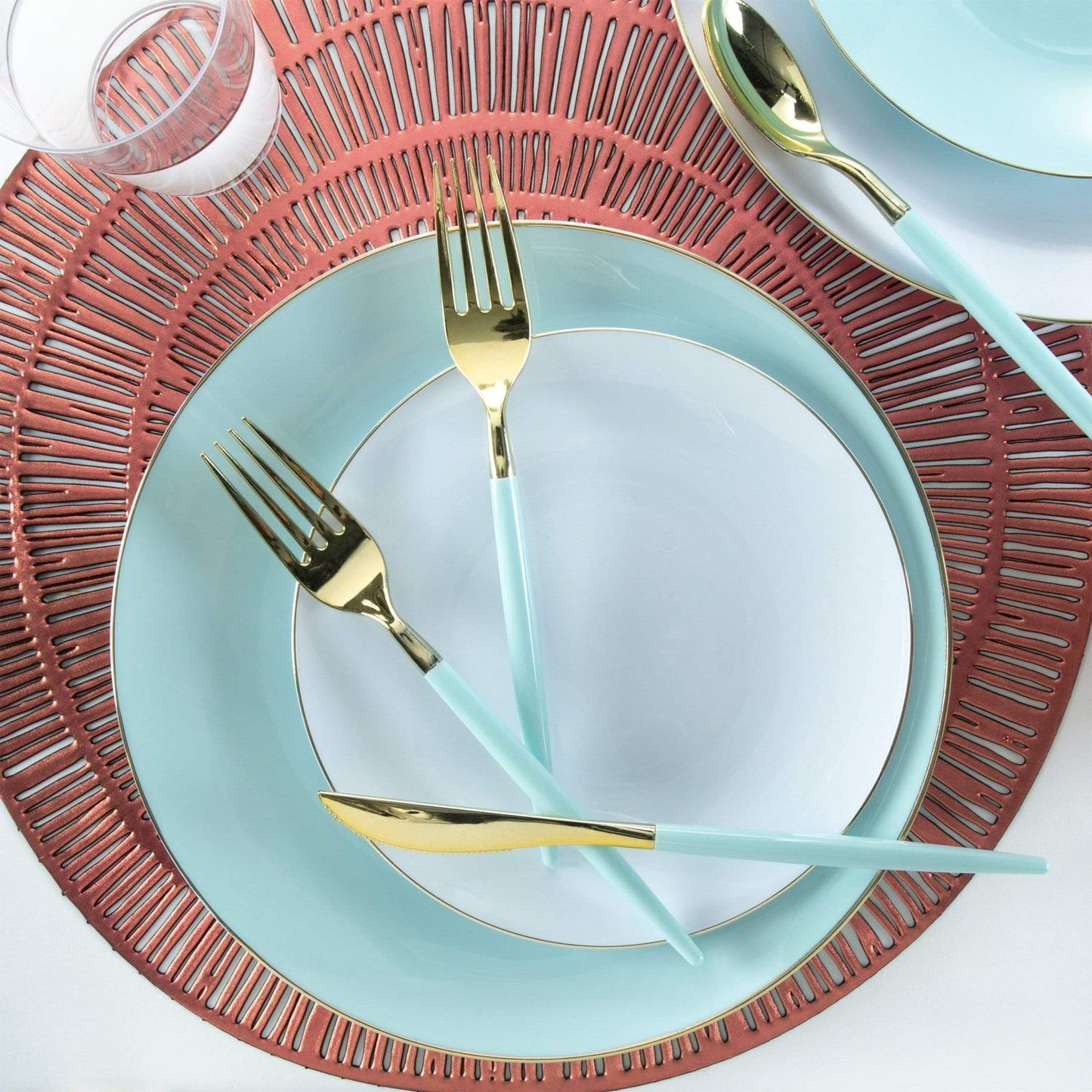 Round White • Gold Plastic  Plates | 10 Pack: 10.25" Dinner Plates