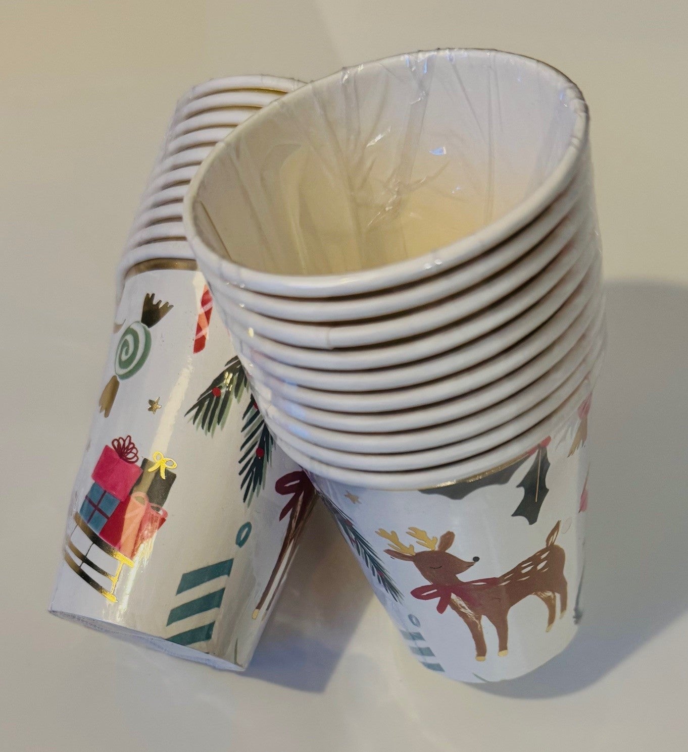 Christmas Paper Cups Sale: Celebrate in Festive Style!