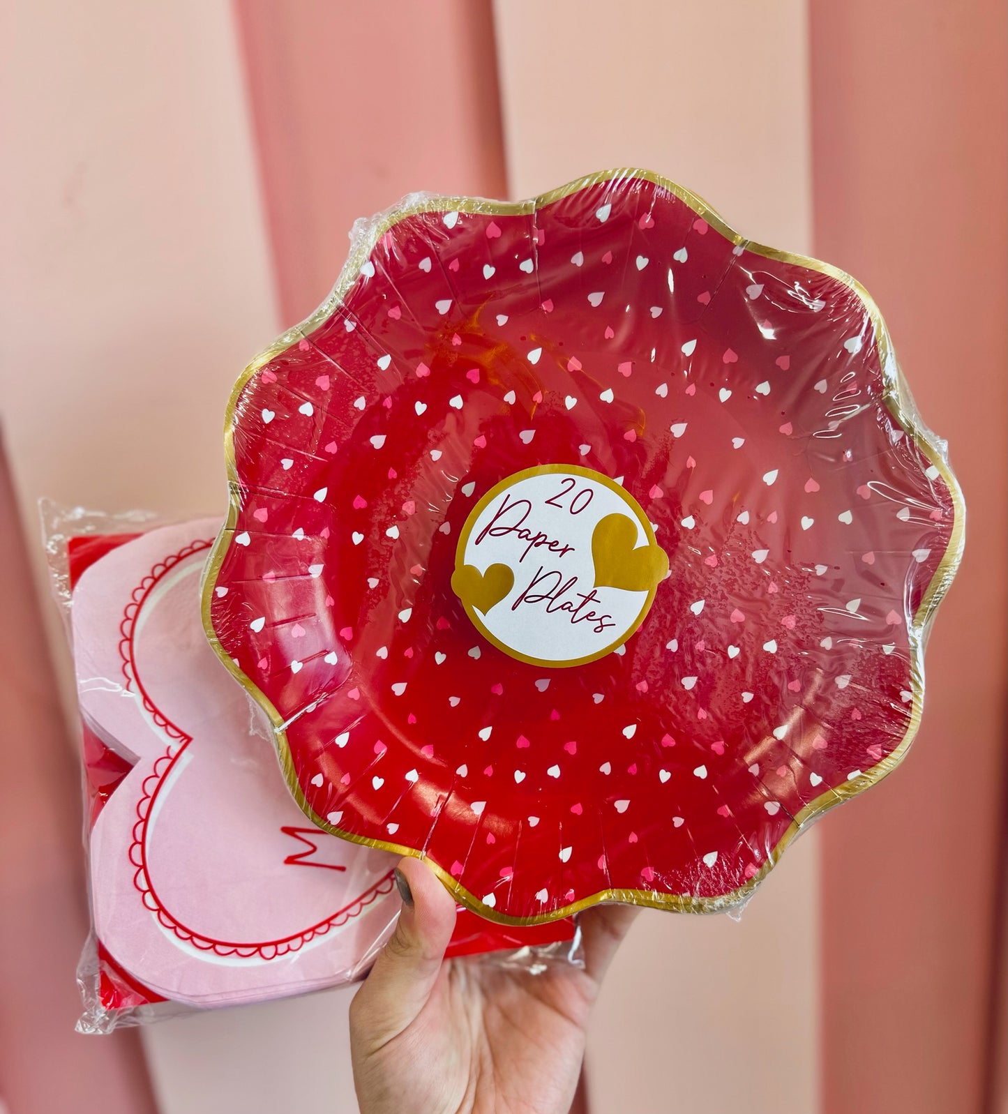 Red Hearts Plates (20 pack)