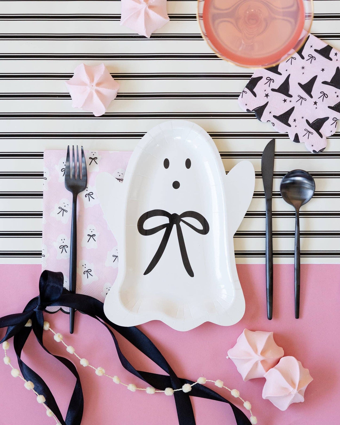 PLPL1182 - Bow Ghost Shaped Plate