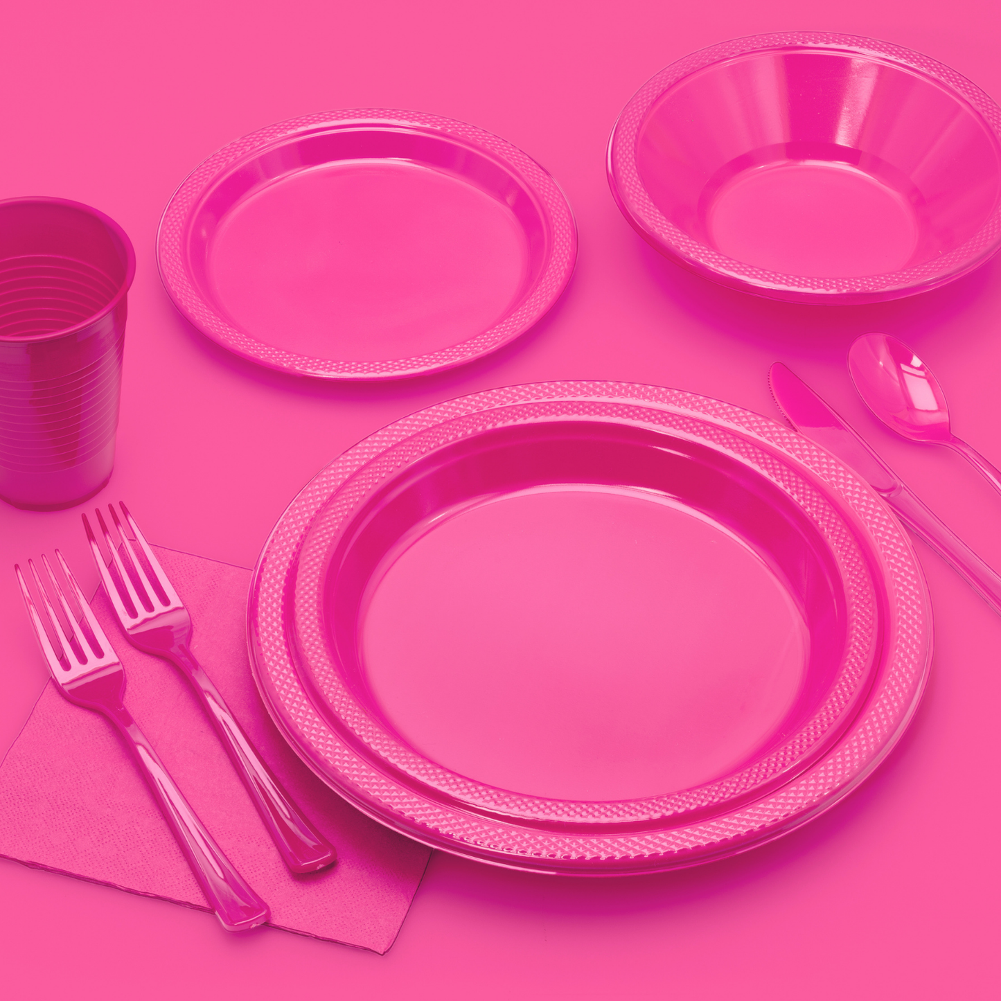 9 In. Cerise Plastic Plates Disposable - 50 Ct.