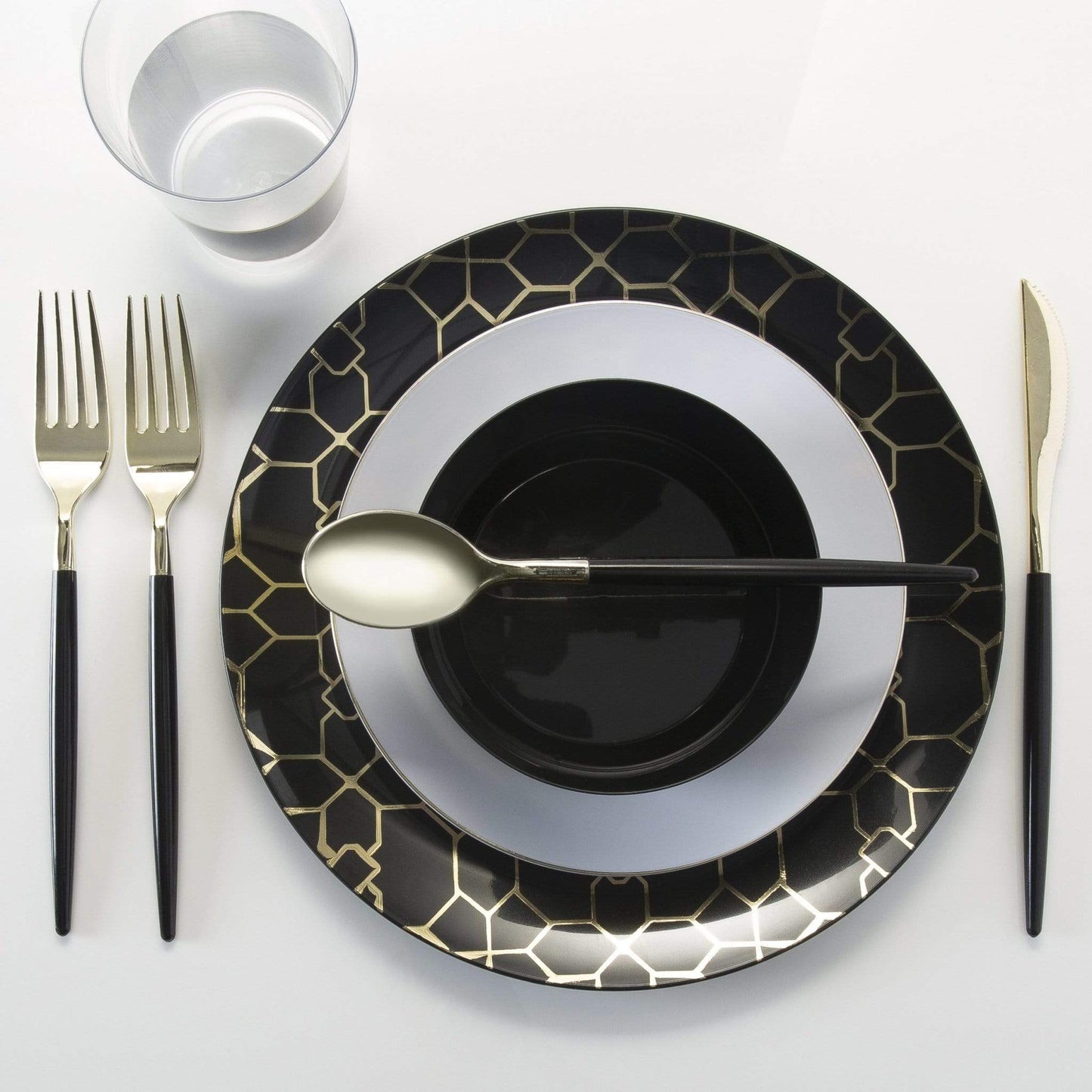 Round White • Gold Plastic  Plates | 10 Pack: 10.25" Dinner Plates