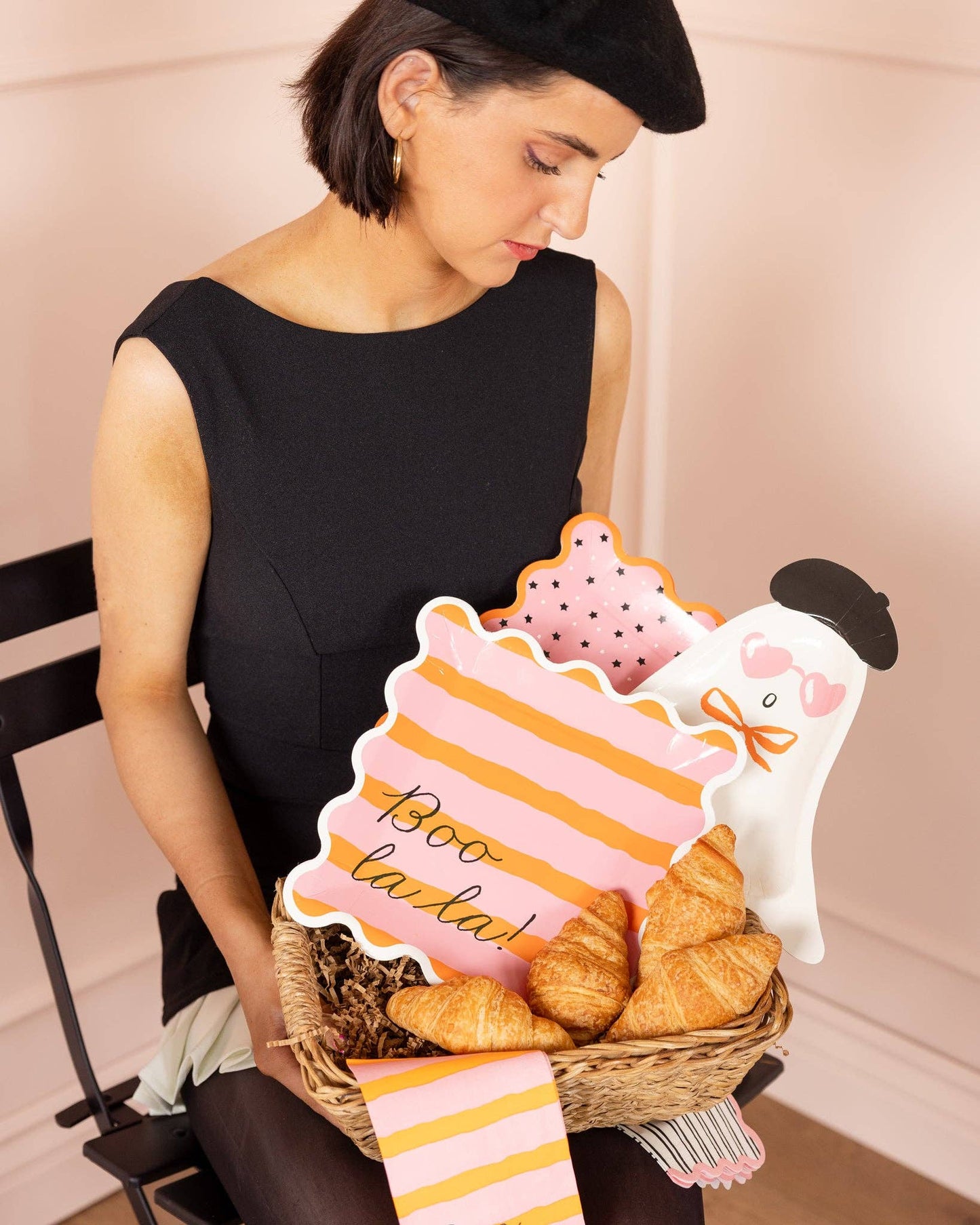 BLL1242 - Boo La La Ghost Shaped Paper Plate