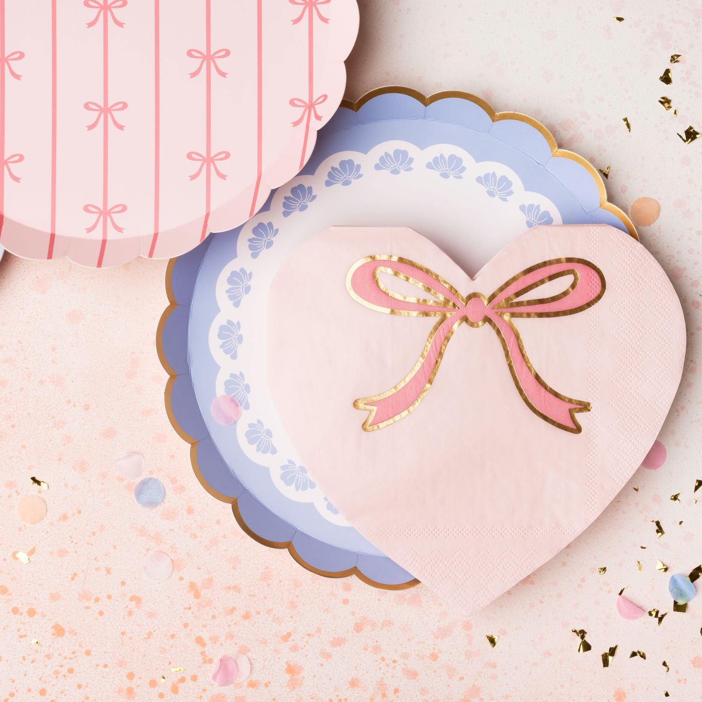 PETAL PINK BOW HEART LARGE NAPKIN